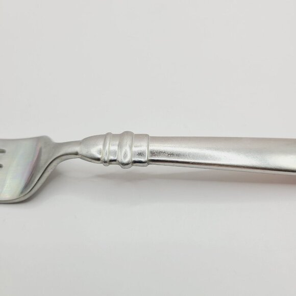 Ralph Lauren Montgomery Flatware Silverware 31 pieces w/ Serving Fork and Spoon - Picture 9 of 16